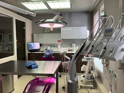 Dr Denis DOUBLAIT, Dentiste à Corbeil-Essonnes