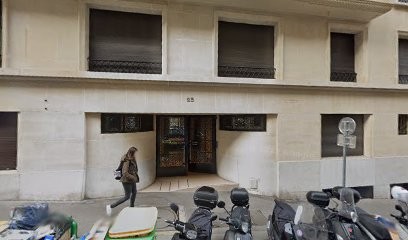 Massine Claude, Dentiste à Paris 16