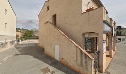 Abbes Sophie, Dentiste à La Roquette-sur-Siagne