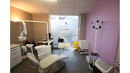 Centre Dentaire Mutualiste AÉSIO Santé, Dentiste à Clermont-Ferrand