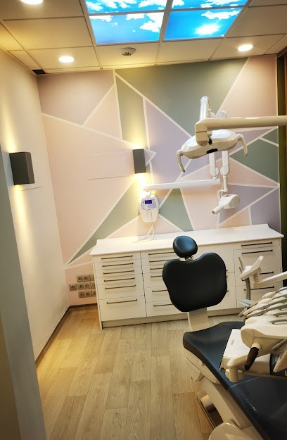Centre De Santé Dentaire Clémenceau, Dentiste à Oyonnax