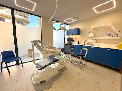 Centre Dentaire Saint Ouen Docks Clinic, Dentiste à Saint-Ouen