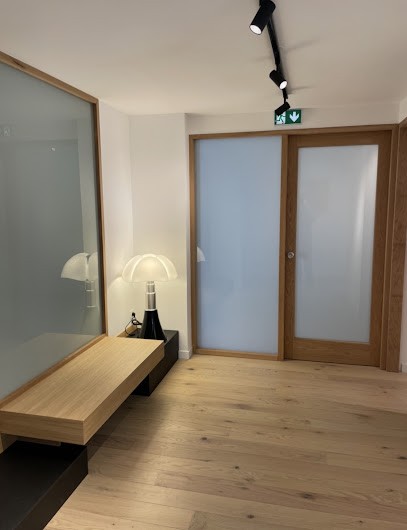 Denstiste nimes Dr Laurent prunet implantologie- parodontologie, Dentiste à Nîmes