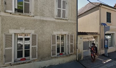 Caroline DESAGNAT, Dentiste à Nemours