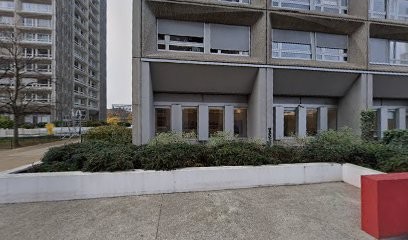 Sadoun Errol, Dentiste à Paris 13