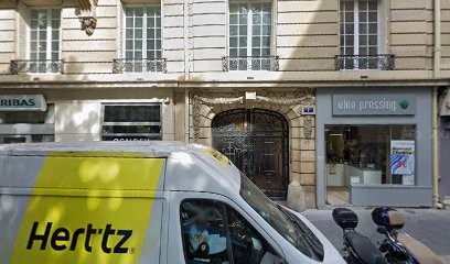 Sophie Bessoles - Chirurgien dentiste - Paris, Dentiste à Paris 17