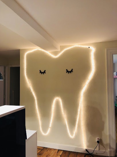 Les Petits Dentistes, Docteurs Camille Espagno, Charles Achard, Théo Barange, Dentiste à Toulouse