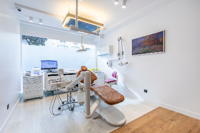 Dr Elisabeth Loeb Dentiste à Cachan