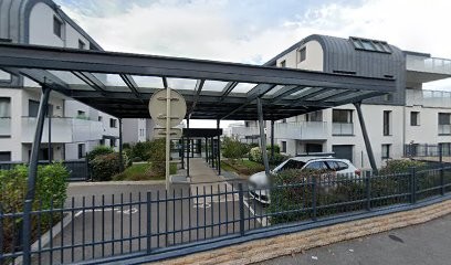 Simonnet Benjamin, Dentiste à Évian-les-Bains