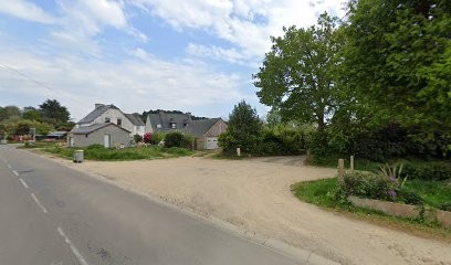 Durand Claude, Dentiste à Combrit