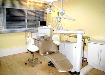 Docteur Denis Dagron, Dentiste à Levallois-Perret