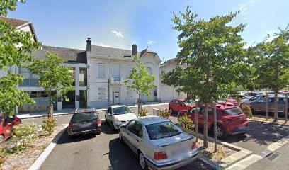 Laulhere-Vigneau Jean-Marc - Chirurgien-dentiste, Dentiste à Nay