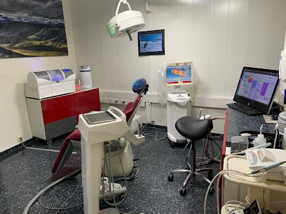 Docteur Laetitia Weiss-Pelletier, Dentiste à Marseille 08