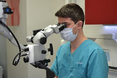 Dr Mehdi SEFFIH - Chirurgien dentiste , endodontiste, Dentiste à Seclin