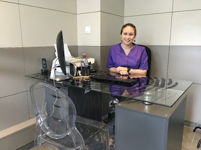 Docteur Elodie M'Sika, Dentiste à Deuil-la-Barre