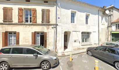 Cabinet Dentaire Chateauneuf DR. Kohout, Dentiste à Châteauneuf-sur-Charente