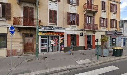 Basabé Emma, Dentiste à Tassin-la-Demi-Lune