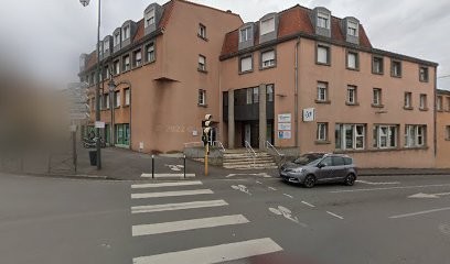 Simon Dominique, Dentiste à Riom