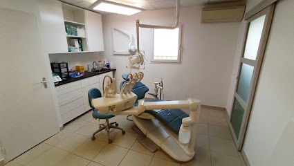 Dr GONZALO-ORTEGA Jana, Dentiste à Sallèles-d'Aude