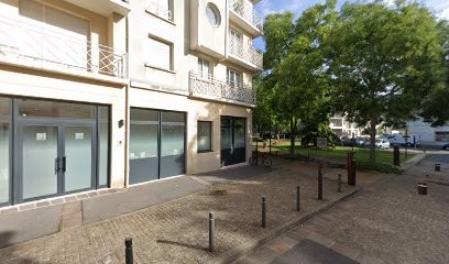 Eléonore Demozay, Dentiste à Massy