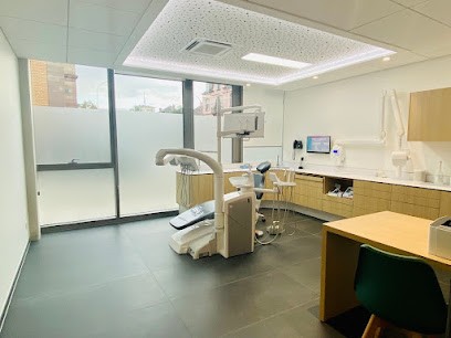 Docteur MEYER Louis Chirurgien dentiste, Dentiste à Colmar