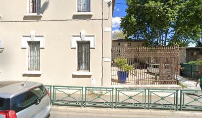 Dr Sara Guillaume Sorgues, Dentiste à Sorgues