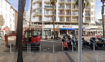 De Gueydon de Dives Alain, Dentiste à Toulon
