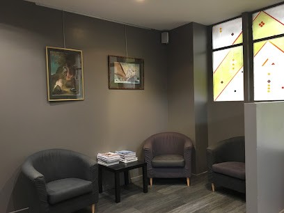 Dr Hugues Barthelemy, Dentiste à Paris 15