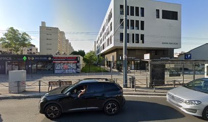 Dr Louise FORTIER-BEAULIEU - Chirurgien-dentiste, Dentiste à Villeurbanne