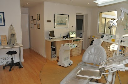 Lamouret Benoit, Dentiste à Hem