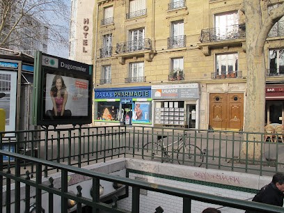 Anne Le Moal-Bisalputra, Dentiste à Paris 12