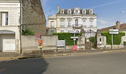 Pluviaud Didier, Dentiste à Ligueil