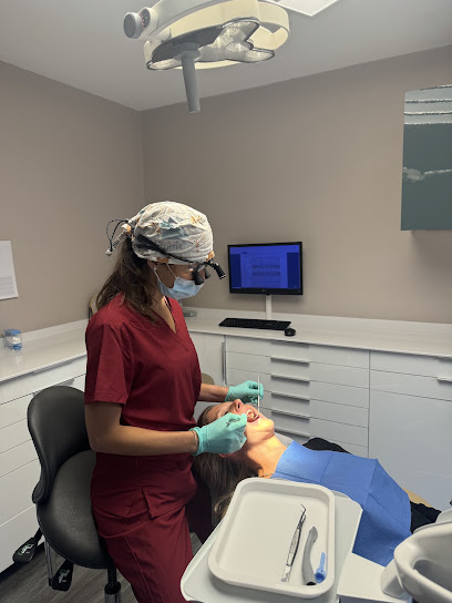 Dr Clara Navarro Montero Dentiste à Faverges-Seythenex