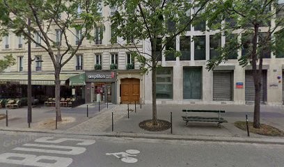 Dr Héloïse Lavédrine, Dentiste à Paris 17