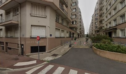 Dr Alix AMOYAL, Dentiste à Issy-les-Moulineaux