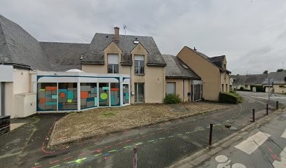 Bernheim Laure, Dentiste aux Ponts-de-Cé