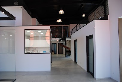 Docteur Laurent ESCOLLE Chirurgie Dentaire, Dentiste à Marignane