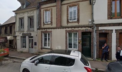 Dr Angela ASIMI, Dentiste à Verneuil d'Avre et d'Iton