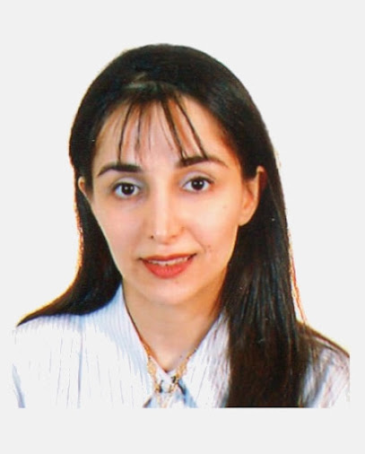 Dr Aline Taieb | Parodontie • Implant • Céramique • Blanchiment Dentiste à Paris 05