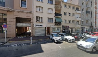 Fouillouse Claude, Dentiste à Toulon