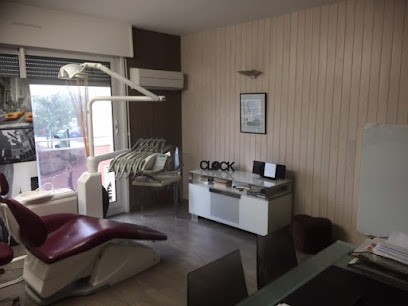 Docteur Jean-Claude Ouahnich, Dentiste à Mérignac