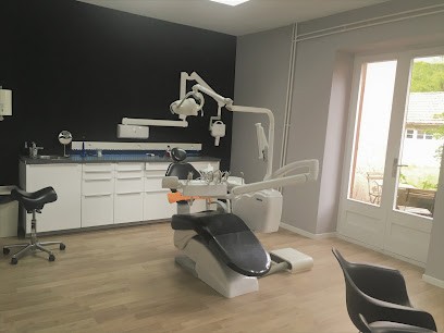 Dr Nathalie PERROS / Dr Antoine GERARD, Dentiste à Giromagny