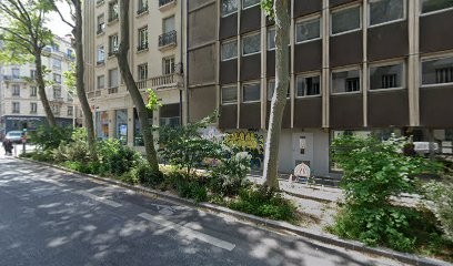 Dr Thomas DOUGNAC-GALANT, Dentiste à Lyon 06