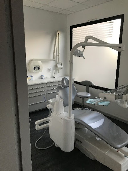 Dr Kamel Moslah Dentiste à Saint-Maur-des-Fossés