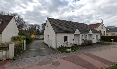 Voza Philippe, Dentiste à Saran