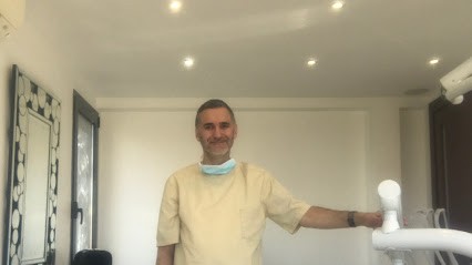 Dr Fabrice SROUSSI, Dentiste à Persan