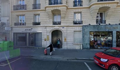 Dr Albane Bussière Dentiste Paris Implantologie Chirurgie Dents de sagesse Paris, Dentiste à Paris 15