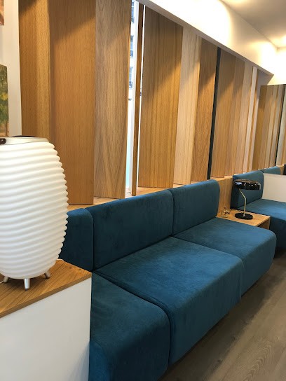 Dr Antoine PASCAUD Dr Elsa MULLER Dr Nicolas BOURRASSET, Dentiste à Paris 15