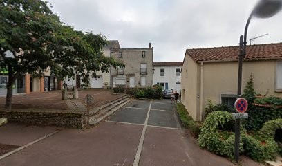 Pavageau Gilbert, Dentiste à La Haie-Fouassière