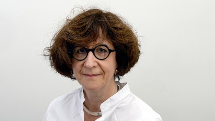 Dr Caroline PARADIS, Dentiste à Loudéac